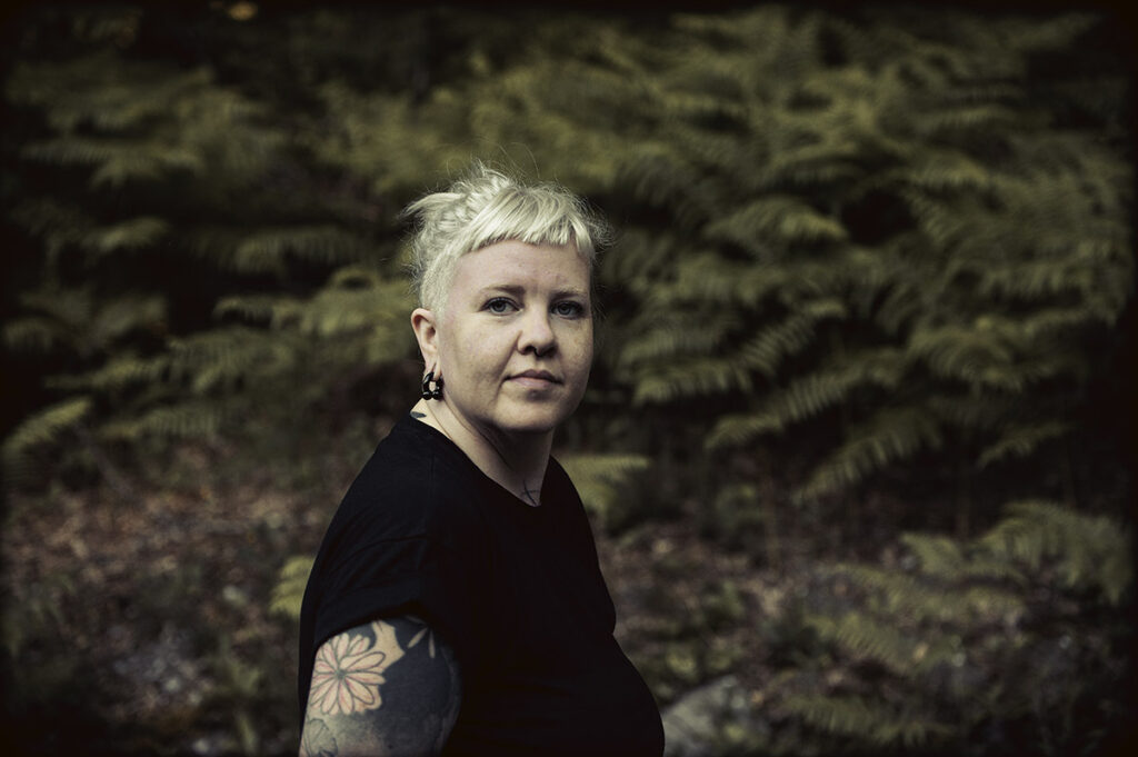 photo portrait extérieur forêt moody